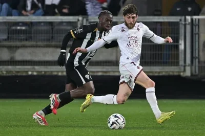 Metz vs Lille: Đại chiến trụ hạng, liệu Lille có 'bắt nạt' đối thủ ưa thích? 1
