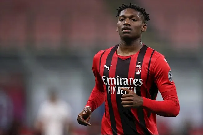 Sốc: Nửa Premier League 'săn đón' thần đồng 16 tuổi của Leicester, Leão rời Milan giá 80 triệu 1